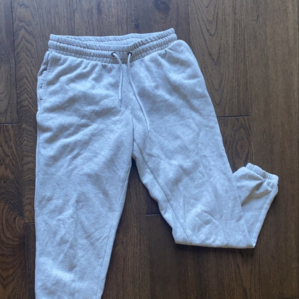 Old navy Light grey sweatpants